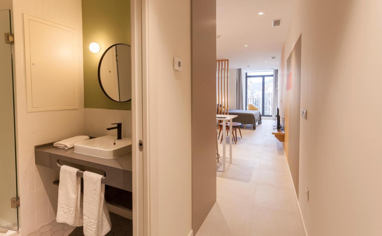 Apartamentos Malaga Premium - Calle Granada מראה חיצוני תמונה